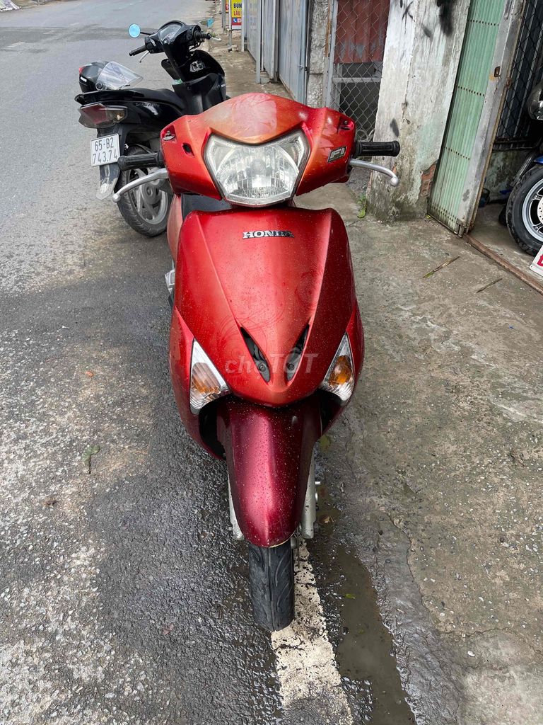 Honda leed Fi tiếc kiệm xăng biển 65 máy zin êm. Mua bán Xe máy tại Quận Cái Răng Cần Thơ được đăng bởi Cầm Đồ Minh Tấn hình 4