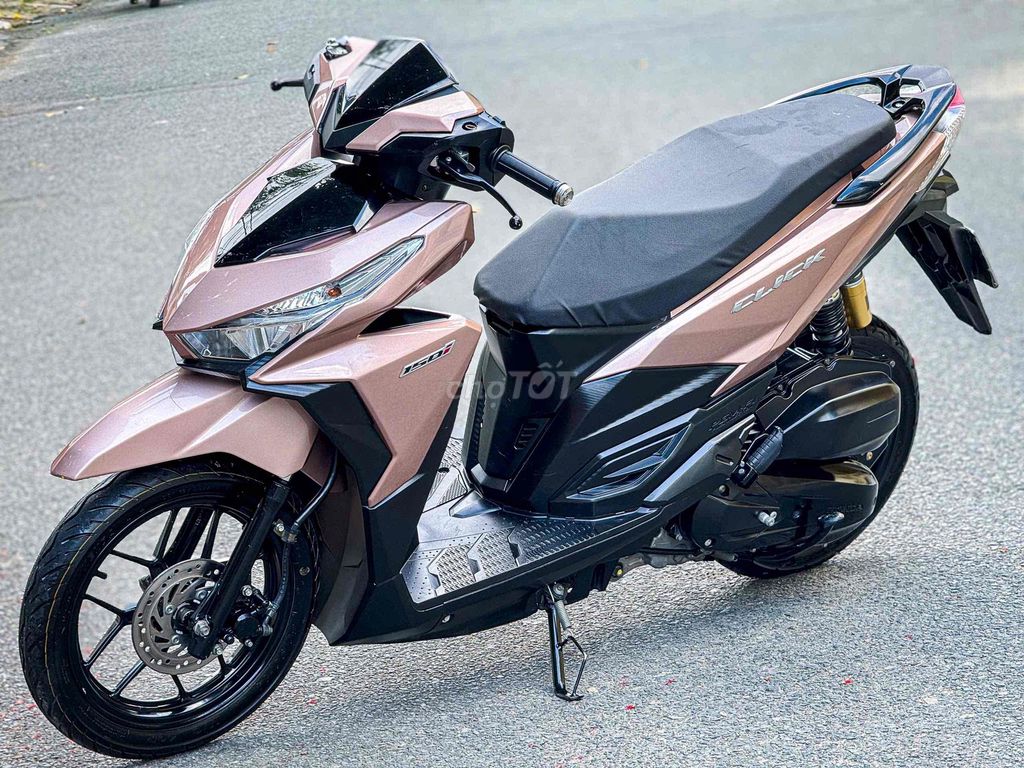 click thai 2017 bstp 9chủ xe keng nợ xấu trả 50% ạ. Mua bán Xe máy tại Quận Bình Tân Tp Hồ Chí Minh được đăng bởi Xe Máy Qúy Le hình 1