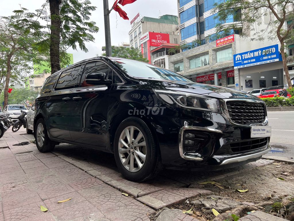 Kia Sedona 2019 2.2 DAT Deluxe - 80000 km. Mua bán Ô tô tại Quận Long Biên Hà Nội được đăng bởi AUTO TÂN HƯNG THỊNH hình 1