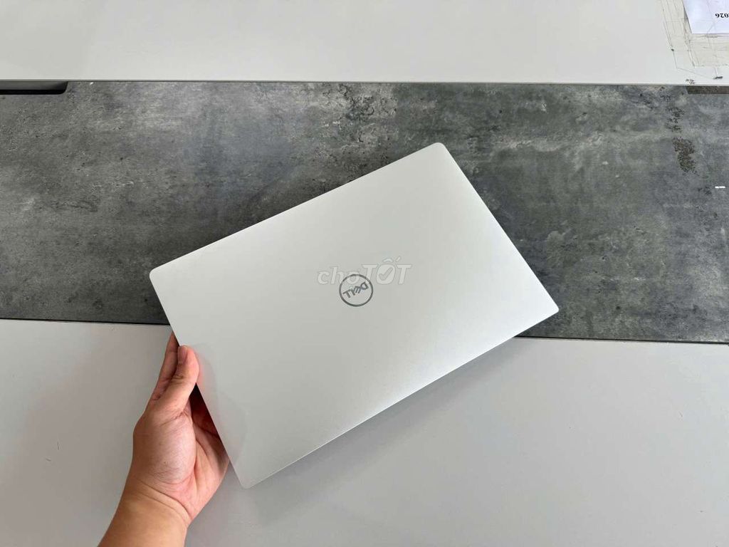 XPS 9380 (i5 8265U / 8G / 256G / 13.3" 4K). Mua bán Laptop tại Thành phố Thủ Dầu Một Bình Dương được đăng bởi Laptop Hoàng Phát hình 1