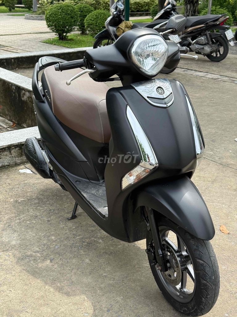Yamaha Latte Đen Xe tay ga