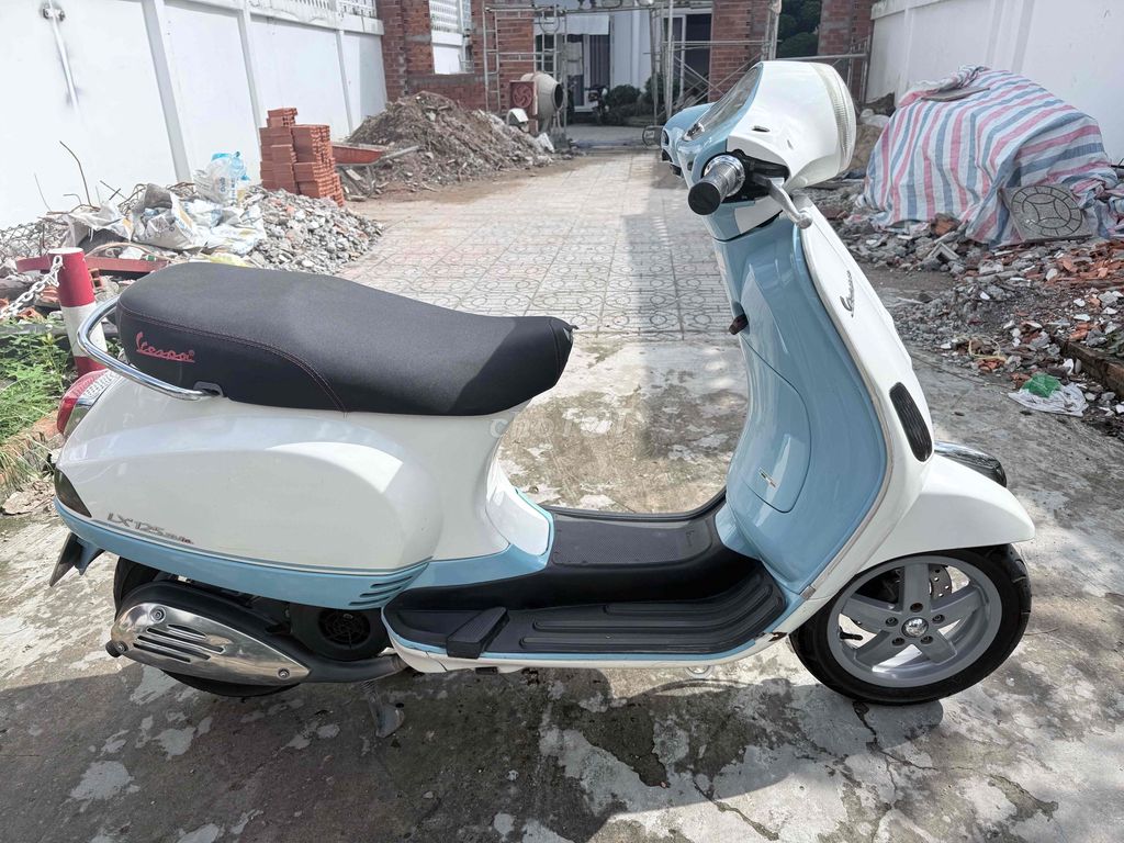 📌 Vespa lx 2013 bs 59 xe đúng chủ. Mua bán Xe máy tại Quận Ninh Kiều Cần Thơ được đăng bởi CHXM HƯNG 39  Bán Trả Góp hình 2