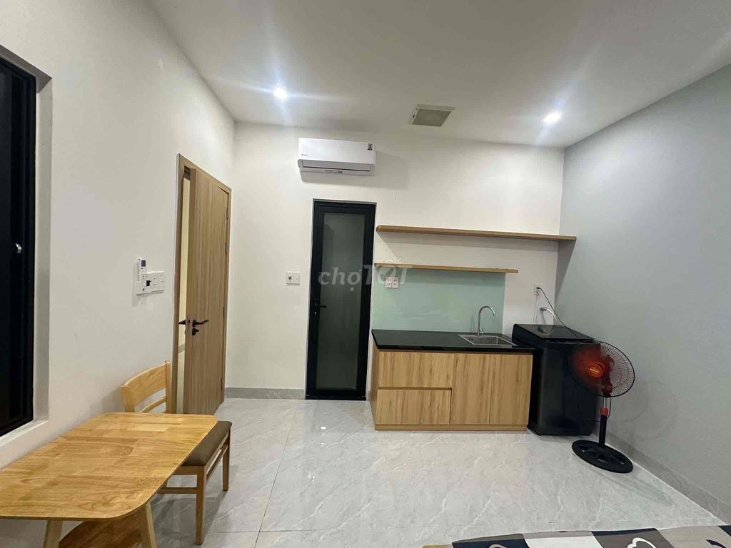 Furnished studio 300 m from the sea on Lê Văn Hiến — photo 8