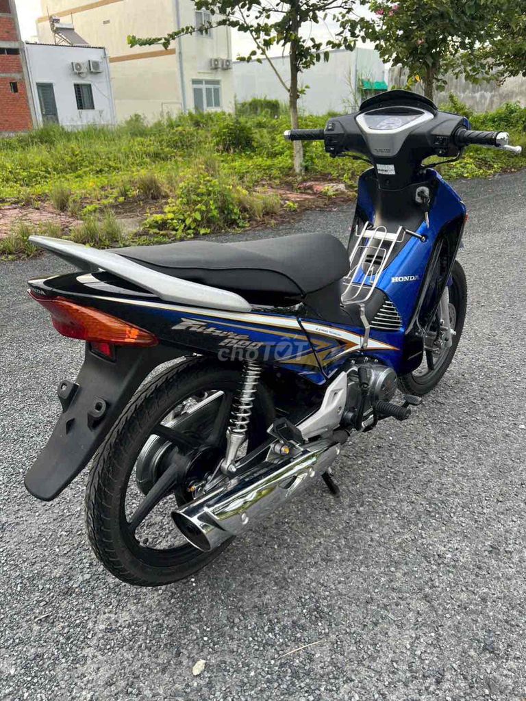 xe dọn mới. Mua bán Xe máy tại Huyện Long Hồ Vĩnh Long được đăng bởi luận luận hình 3