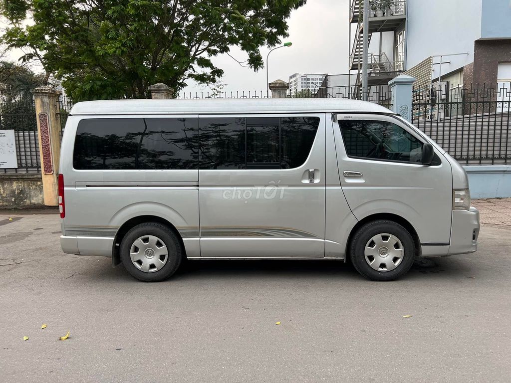 Toyota Hiace Super Wagon 2012 Xám. Mua bán Ô tô tại Quận Gò Vấp Tp Hồ Chí Minh được đăng bởi Quang hình 3