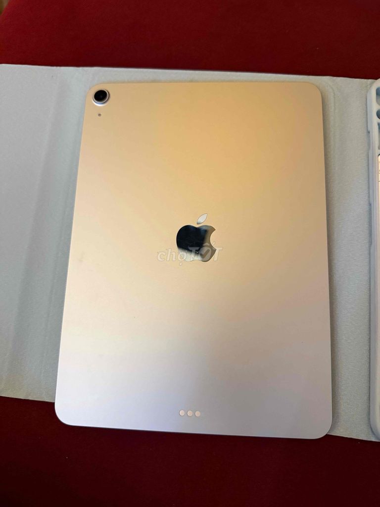 Apple iPad Air M3 128GB Vàng. Mua bán Máy tính bảng tại Quận Ba Đình Hà Nội được đăng bởi alabama hình 1