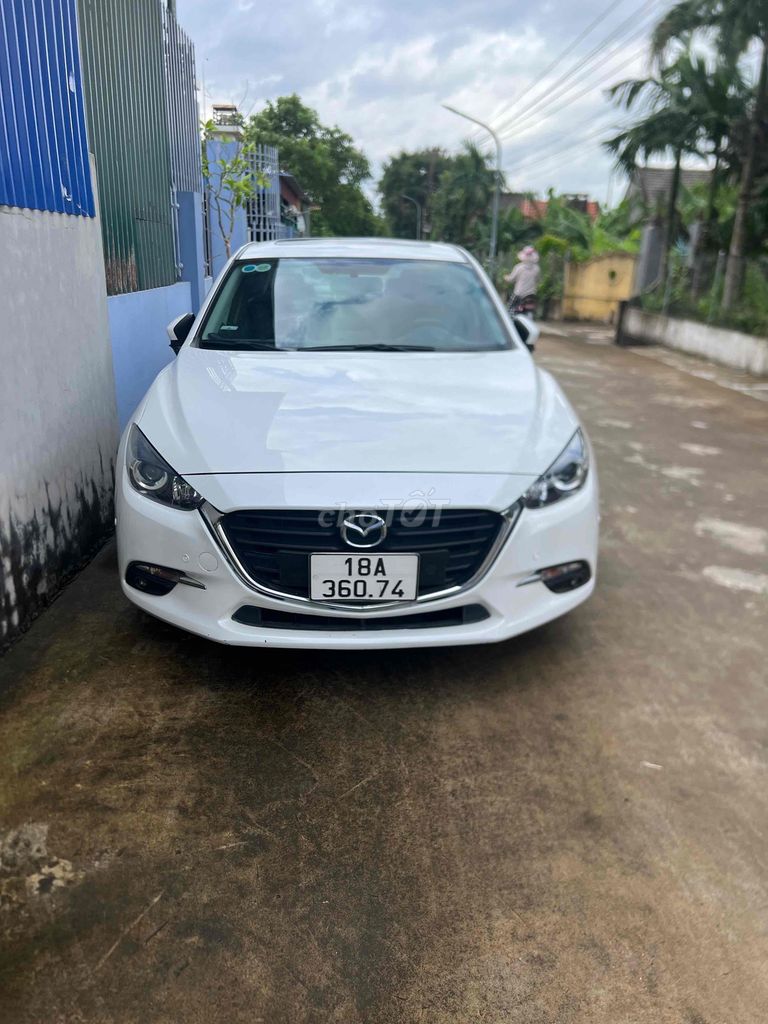Mazda 3 2018 1.5 AT Sedan - 31000 km. Mua bán Ô tô tại Huyện Hải Hậu Nam Định được đăng bởi Phạm Văn Tĩnh hình 2