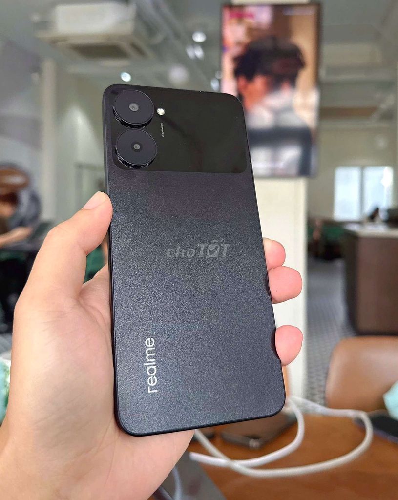 Realme V30 5G 8GB 256GB Đen 6.6 inch. Mua bán Điện thoại tại Quận Gò Vấp Tp Hồ Chí Minh được đăng bởi Oppo Giá Tốt hình 1