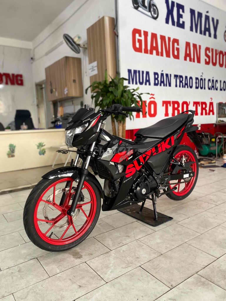 Suzuki Satria 150 đk 2020 màu đỏ đen BSTP. Mua bán Xe máy tại Quận 12 Tp Hồ Chí Minh được đăng bởi Xe Máy Hoàng Giang An Sương  hình 2