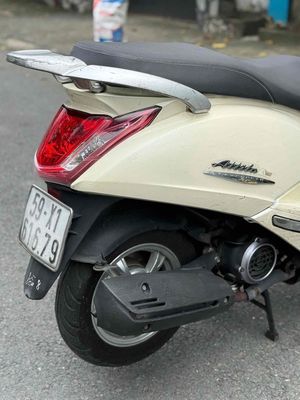 💥Elizabeth Fi Vua đời 2015 BSTP máy êm giá rẻ💥. Mua bán Xe máy tại Thành phố Thủ Đức Tp Hồ Chí Minh được đăng bởi XE MÁY THỦ ĐỨC  hình 1