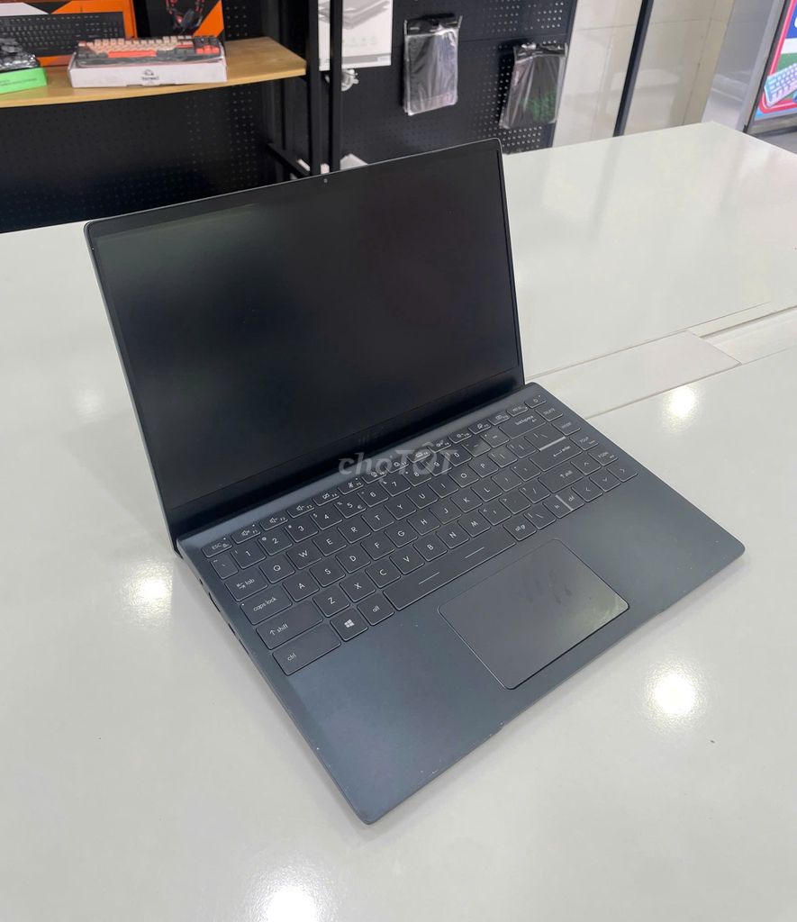 MSI Modern 14 B10MW | i3-10110U | 8GB | 256GB. Mua bán Laptop tại Thành phố Quảng Ngãi Quảng Ngãi được đăng bởi TTCenter 484 NÚI THÀNH hình 1