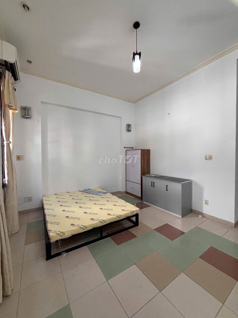 Аренда · 2 комн. · Quận Hải Châu, ул. Đường Quang Trung
