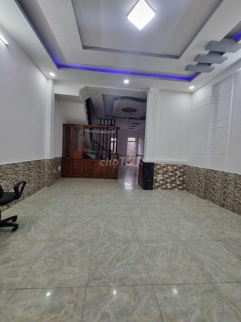 Аренда · 3 комн. · 65 м² · Huyện Hóc Môn, ул. Đường Bà Điểm 5