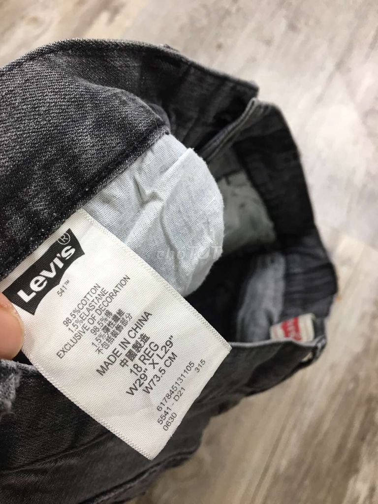 Levi’s 541 jeans 98% cotton Giản nhẹ,.Size 28-26