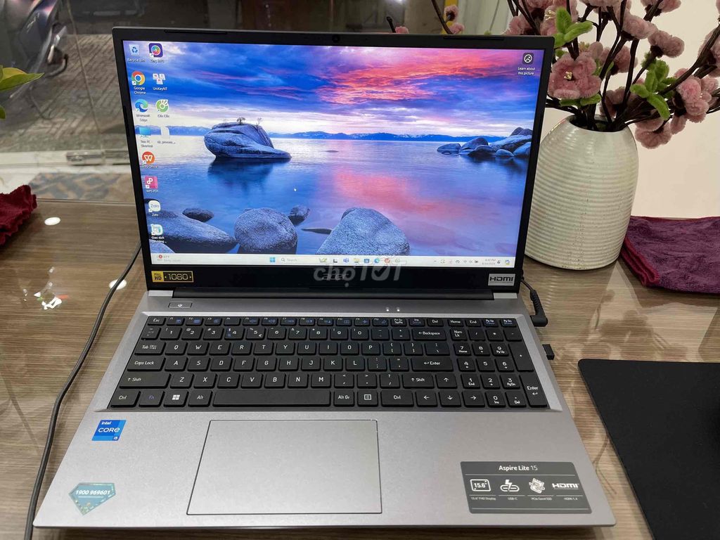 cầm đồ thanh lý-i5-th11 ram 16 máy đẹp ken,mới mua