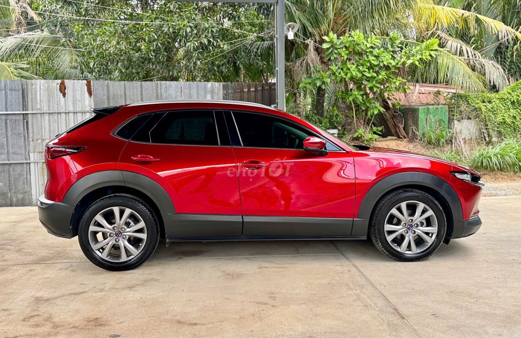 Mazda CX-30 Luxury 2021 один владелец женщина аккуратная