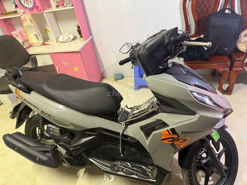 Honda Airblade 125 2021 Xám Zin. Mua bán Xe máy tại Quận Cái Răng Cần Thơ được đăng bởi Tien Thuy hình 3