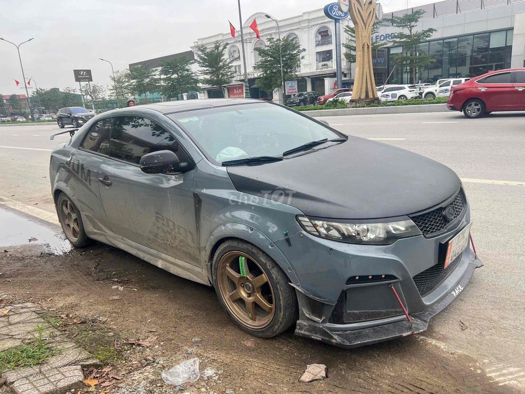 Kia Cerato 2009 - 150000 km. Mua bán Ô tô tại Thành phố Vinh Nghệ An được đăng bởi Tuân Lee hình 3