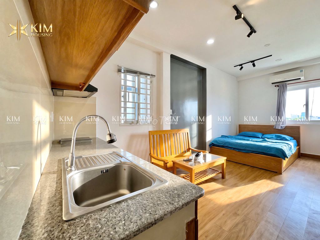 Rent · 1 bd · 301 м² · Quận 10, ул. Cách Mạng Tháng Tám