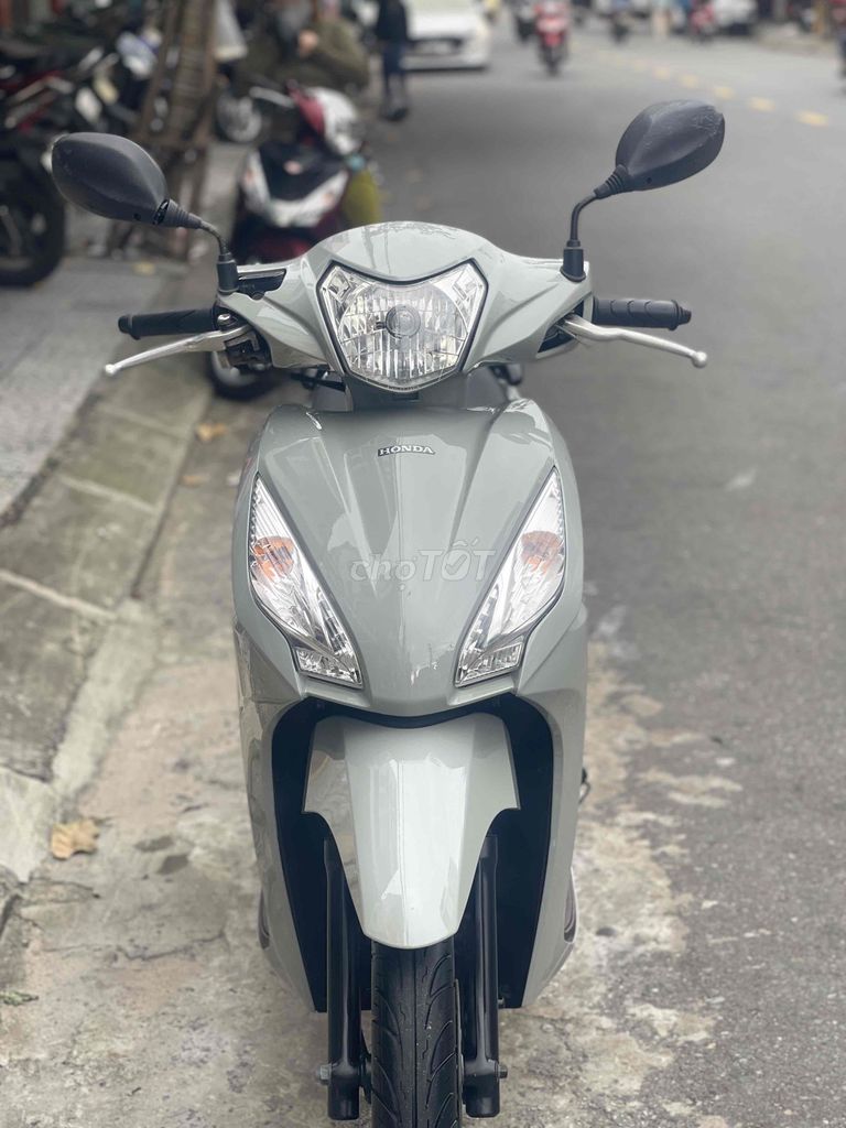 Vision xám xi măng máy zin êm áo đẹp. Mua bán Xe máy tại Quận Thanh Khê Đà Nẵng được đăng bởi Song Vo hình 6