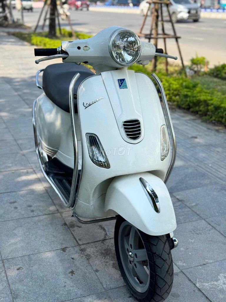 Piaggio Vespa LX 125 3V i.e. Белый 2015