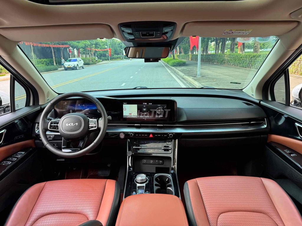 Kia Carnival Signature 2.2D 2022 màu trắng. Mua bán Ô tô tại Quận Cầu Giấy Hà Nội được đăng bởi Auto 6666 hình 10