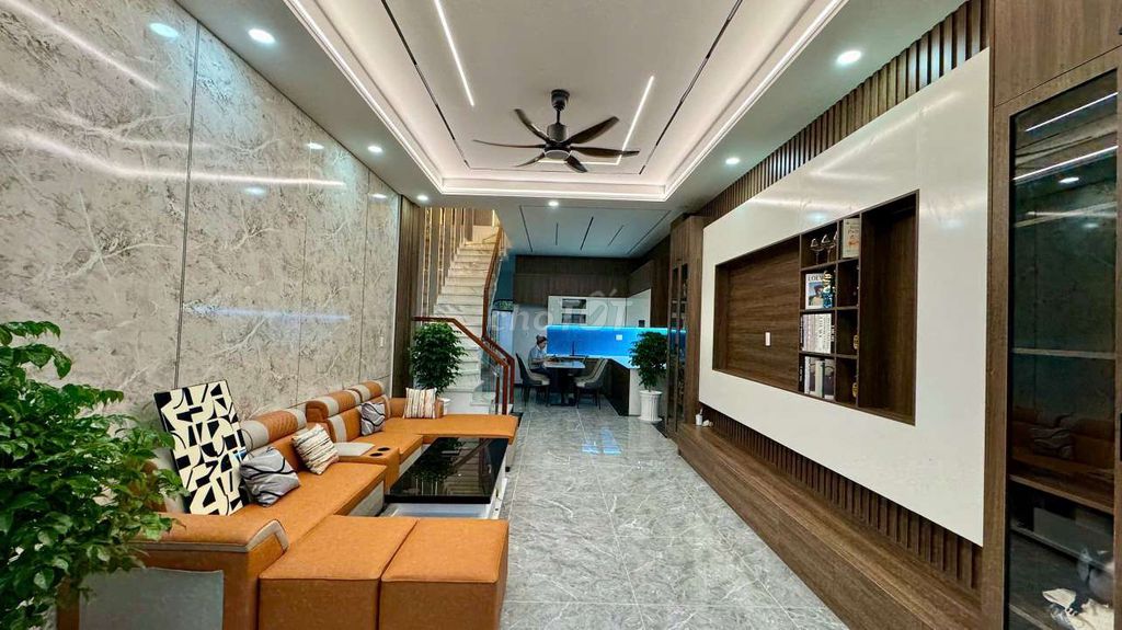 NHÀ 3 TẦNG 161M2 SAU LƯNG CHỢ TRUNG THÀNH TẶNG FULL NỘI THẤT. Mua bán nhà ở tại Huyện Cần Đước Long An được đăng bởi Vũ Thiên hình 5