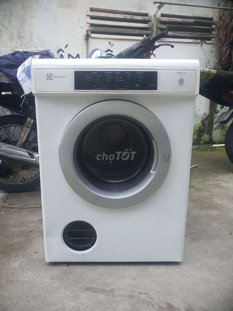 Máy sấy electrolux 7kg thông hơi zin có bh