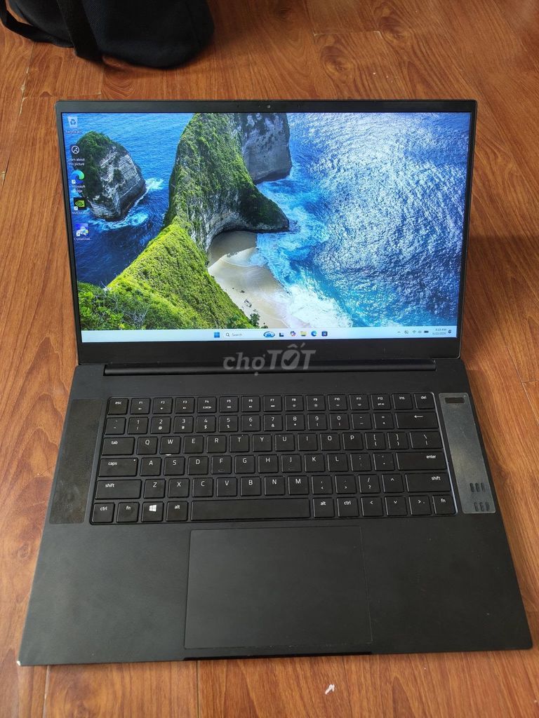 Razer Blade Base 2018 i7 8th 16GB/SSD 256GB+HDD 500GB. Mua bán Laptop tại Quận 1 Tp Hồ Chí Minh được đăng bởi Hội Đồ Điện Tử hình 1