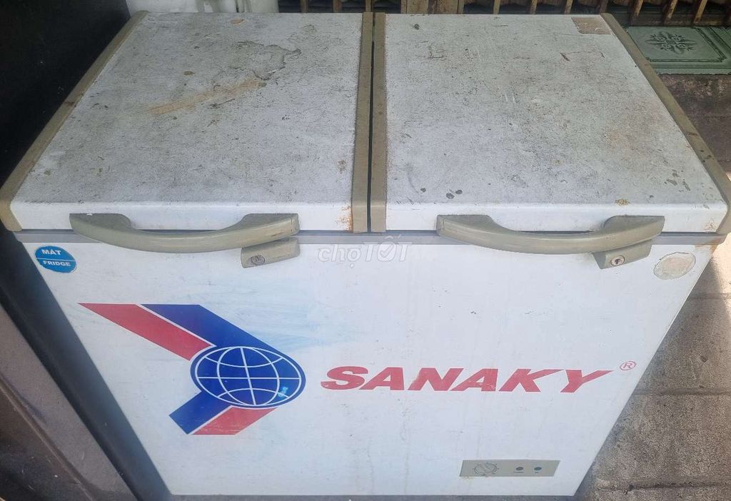 Xác tủ đông để đựng đá 2 ngăn 200L. Mua bán Tủ lạnh tại Quận Tân Phú Tp Hồ Chí Minh được đăng bởi MINH hình 1