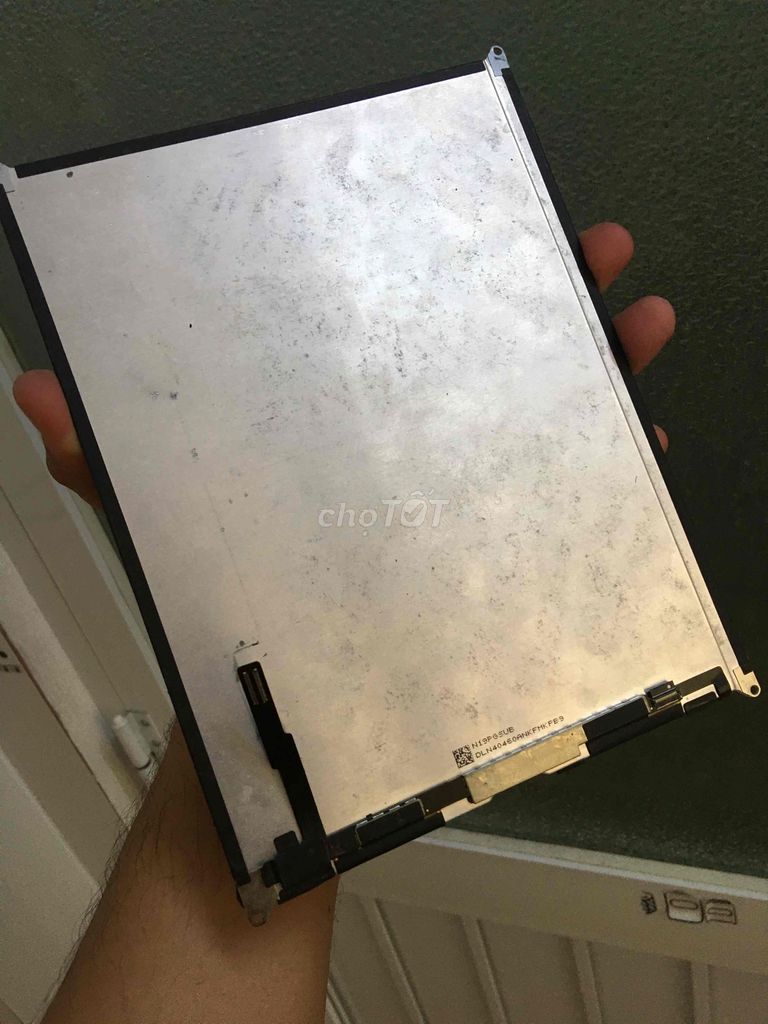 Màn zin ipad Air hiển thi đẹp bốc máy cho ai cần. Mua bán Máy tính bảng tại Quận 8 Tp Hồ Chí Minh được đăng bởi Trần Tâm hình 2