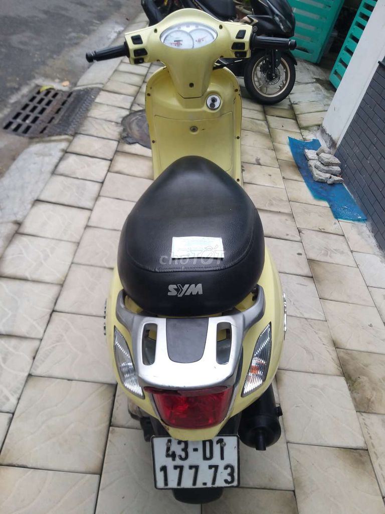 SYM Attila màu Vangl. Mua bán Xe máy tại Quận Hải Châu Đà Nẵng được đăng bởi VU THAO hình 3