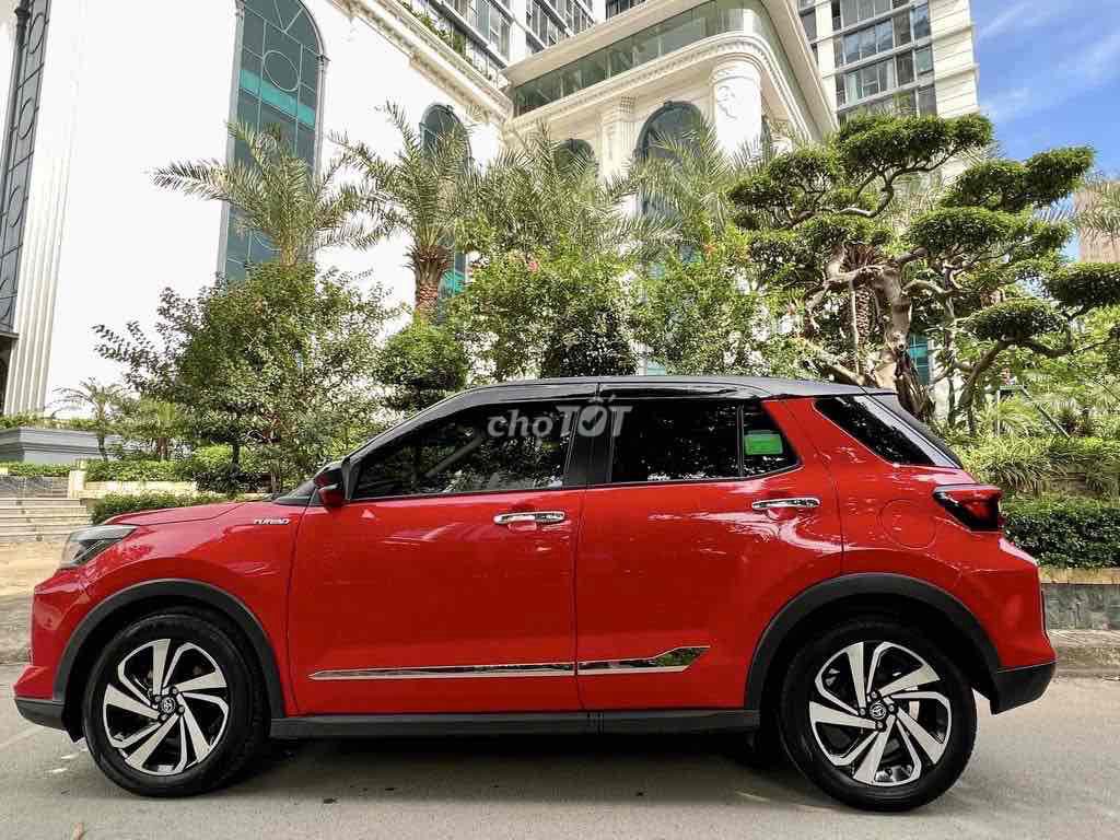 Toyota Raize 2022 - 19000 km. Mua bán Ô tô tại Quận Hoàng Mai Hà Nội được đăng bởi Trần Thi Nga hình 1