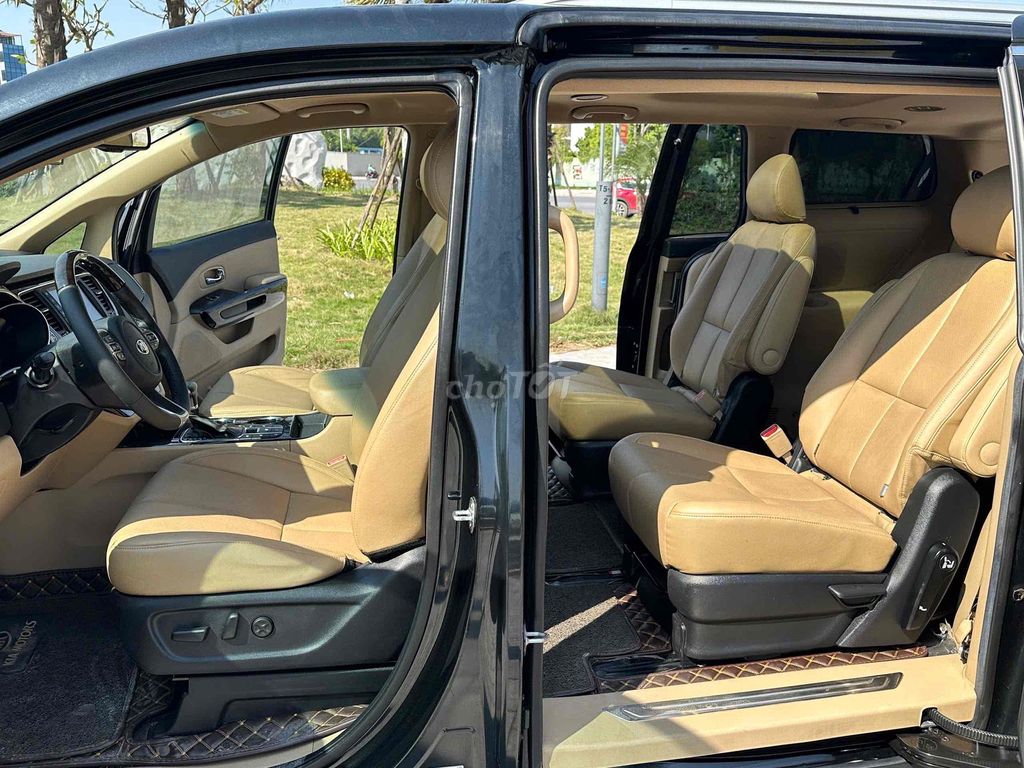 KIA SEDONA LUXURY 2.2D xe 100% Gia Đình. Mua bán Ô tô tại Quận Long Biên Hà Nội được đăng bởi DUONGMINH AUTO  hình 13