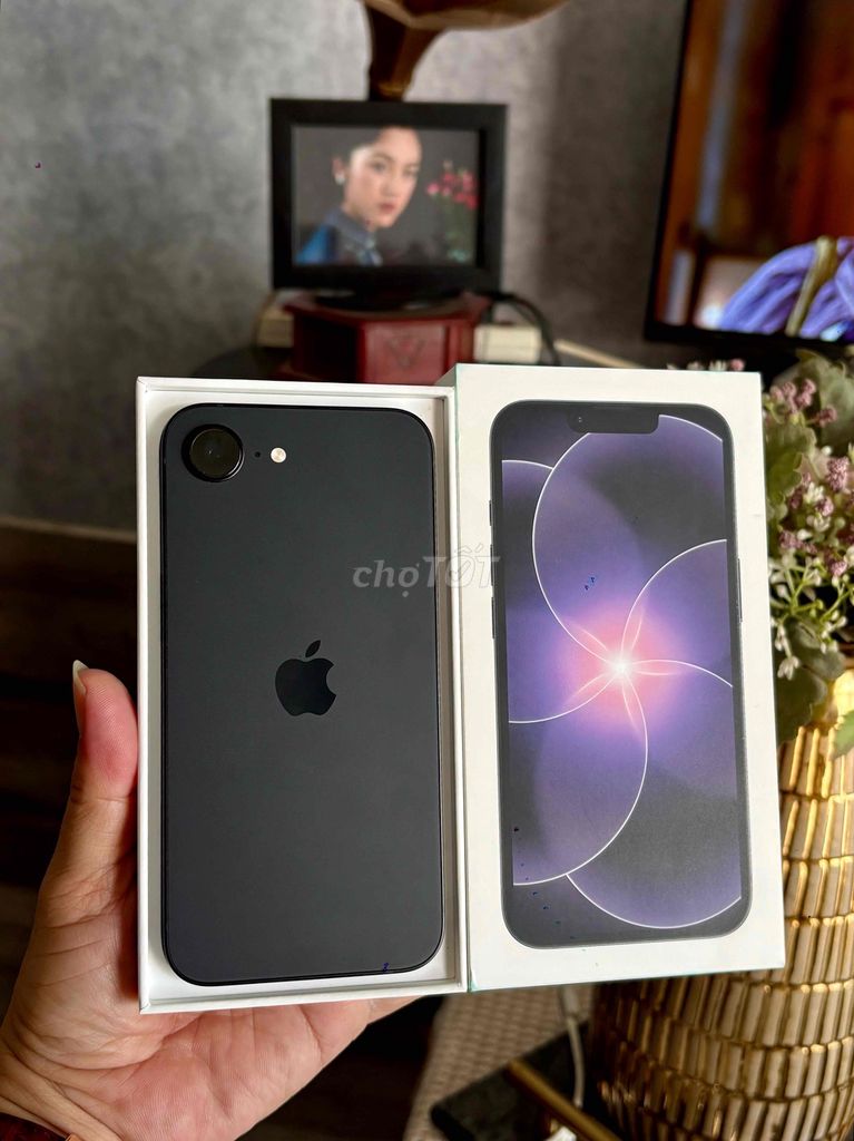 17e 256G Black VN/A Mới Sạc 2 Lần BH TGDĐ 3/2027 !. Mua bán Điện thoại tại Thành phố Thủ Đức Tp Hồ Chí Minh được đăng bởi Phạm Thái Mobile hình 1