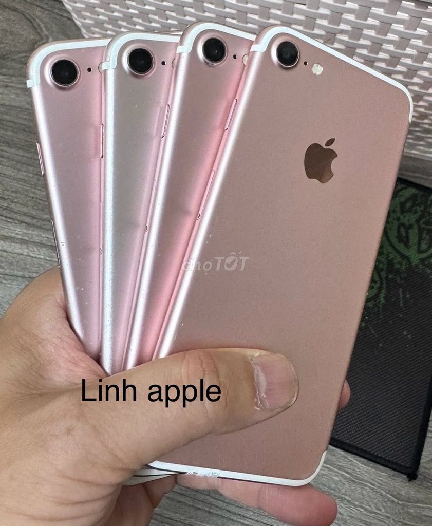 Apple iPhone 7 Đỏ, Đen, Hồng, Bạc. Mua bán Điện thoại tại Quận Cầu Giấy Hà Nội được đăng bởi Anh Pham hình 1