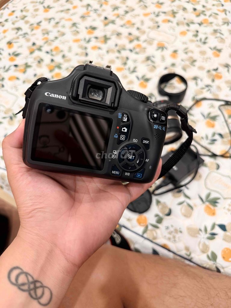 Máy ảnh Canon EOS 1100D Đen. Mua bán Máy ảnh, Máy quay tại Quận Long Biên Hà Nội được đăng bởi Đỗ Đức Huy hình 1