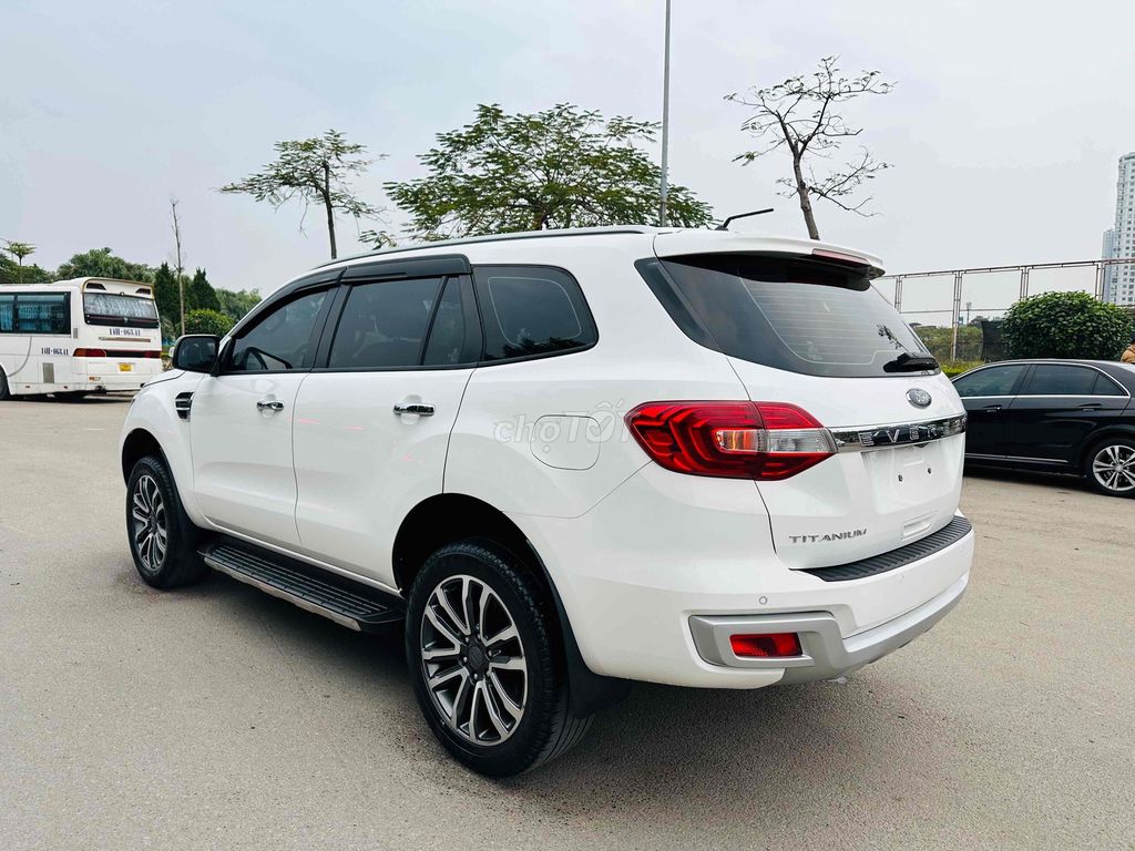 Ford Everest 2020 Titanium 2.0L AT 4x2. Mua bán Ô tô tại Quận Nam Từ Liêm Hà Nội được đăng bởi A Phương hình 6
