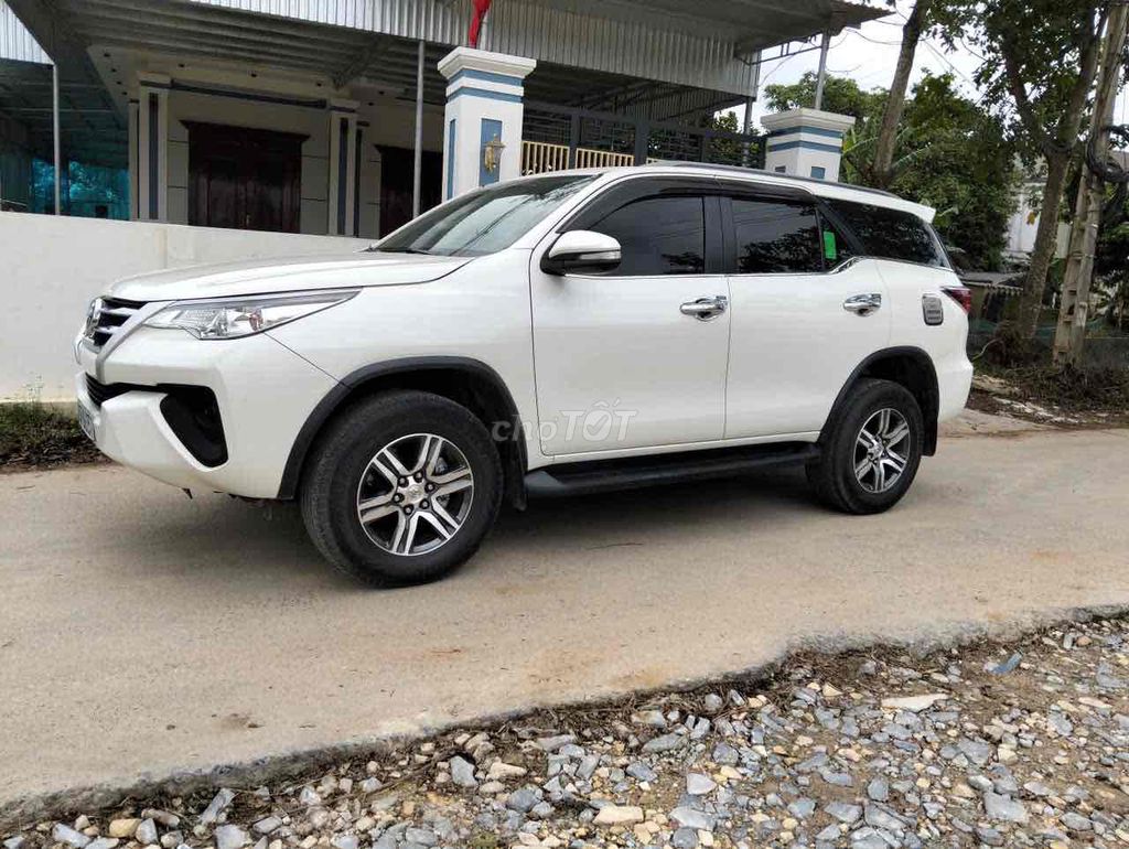 Toyota Fortuner 2020 2.4AT 4x2  - 10 km. Mua bán Ô tô tại Huyện Quỳ Hợp Nghệ An được đăng bởi PHAN Thuong  hình 1