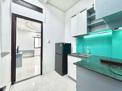 Cho thuê căn hộ tách bếp Cửa sổ trời siêu thoáng Nguyễn Bỉnh Khiêm Q1