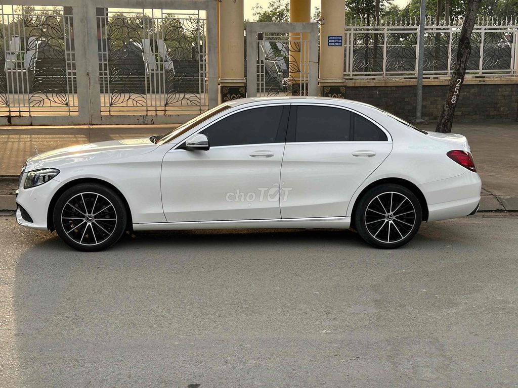 Mercedes Benz 2020 C200 Exclusive. Mua bán Ô tô tại Huyện Hóc Môn Tp Hồ Chí Minh được đăng bởi Hoàng Danh  hình 19
