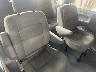 Xe 9 chỗ ko niên hạn. Mua bán Ô tô tại Quận Bình Thạnh Tp Hồ Chí Minh được đăng bởi Khánh Vi