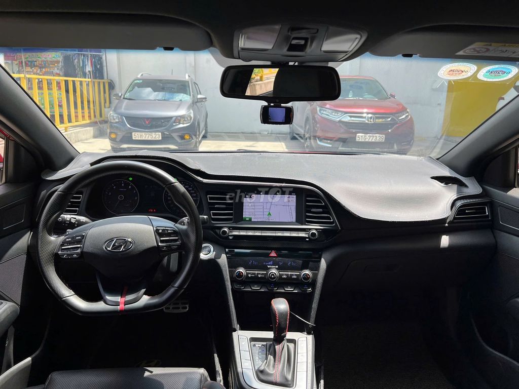 Hyundai elantra 1.6at sport 2019 - Xe cũ tại hãng. Mua bán Ô tô tại Quận Tân Phú Tp Hồ Chí Minh được đăng bởi Nguyễn Tân Xe Lướt  hình 9