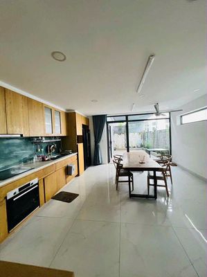 Căn hộ dịch vụ 40 m² · 1 PN · Park Riverside