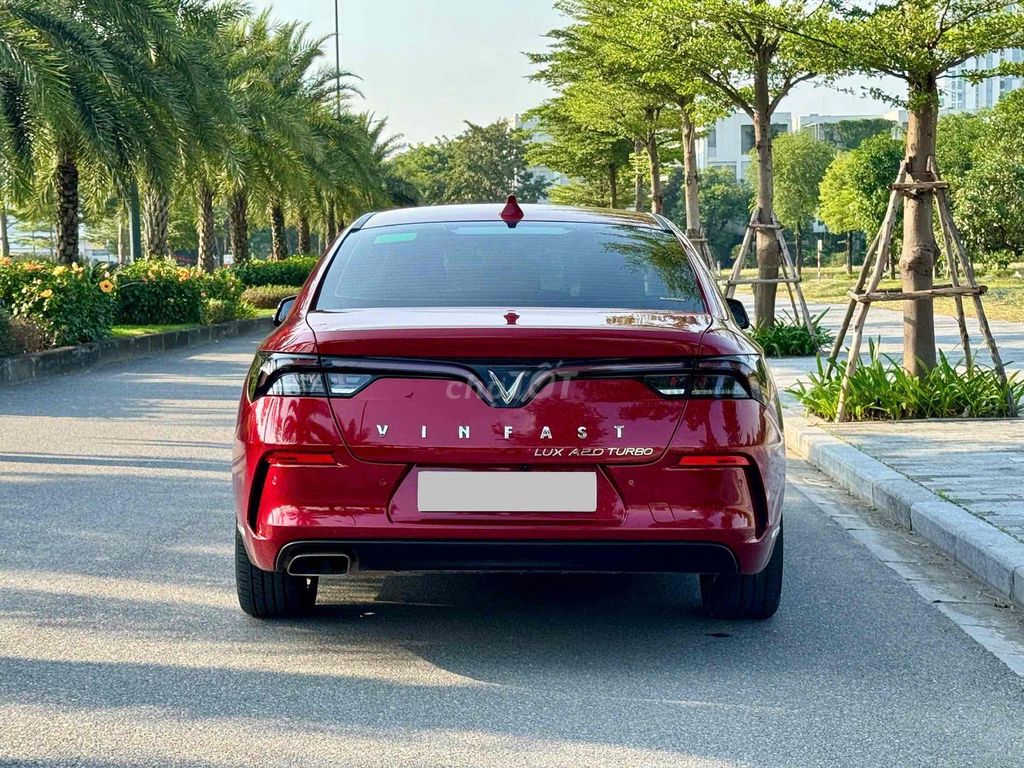 VinFast Lux A 2.0 Tiêu chuẩn 2022 siêu đẹp. Mua bán Ô tô tại Quận Hoàng Mai Hà Nội được đăng bởi Mr Tài hình 3