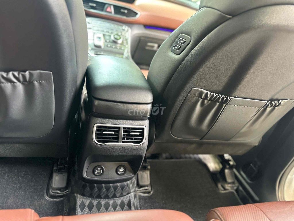 Hyundai Santafe 2.5 xăng cao cấp 2023 màu trắng. Mua bán Ô tô tại Quận Cầu Giấy Hà Nội được đăng bởi Cao Quý hình 15