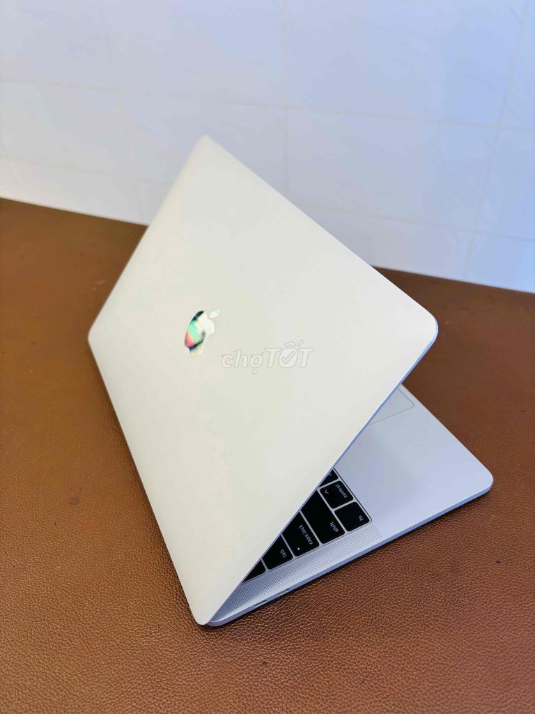 Macbook Pro 2019 i5 Ram 8/256Gb