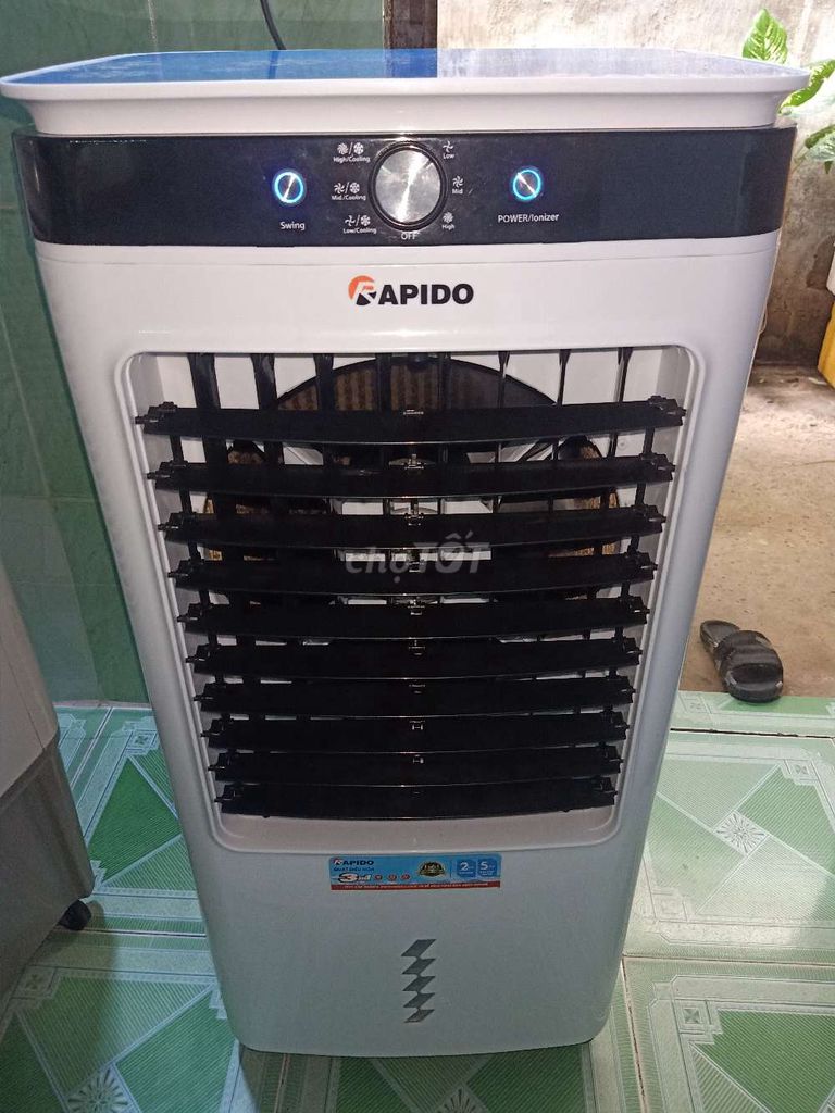 Quạt hơi nước Rapido Trắng Đen Đã sử dụng. Mua bán Quạt tại Thành phố Thuận An Bình Dương được đăng bởi Nguyễn Tấn tài  hình 1