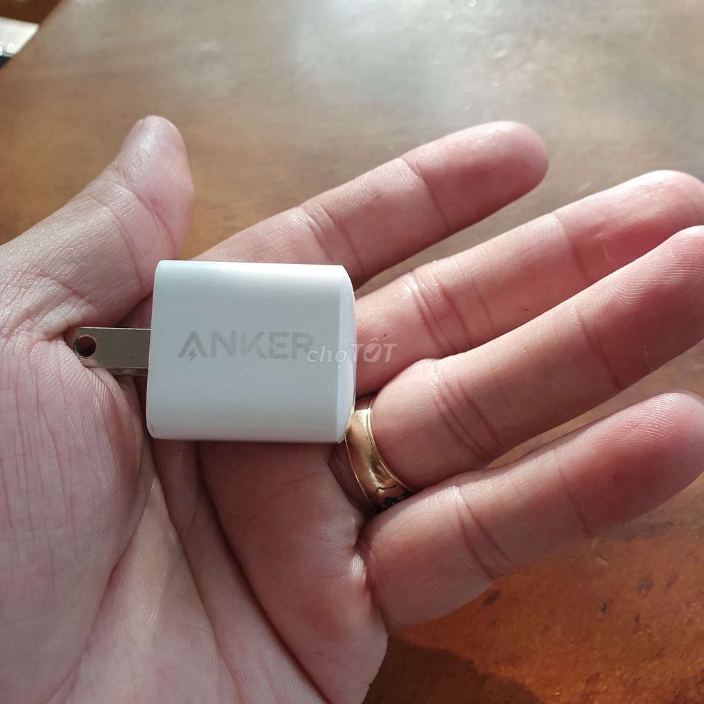 Cóc sạc Anker 20W Nano TGDĐ cho IPhone