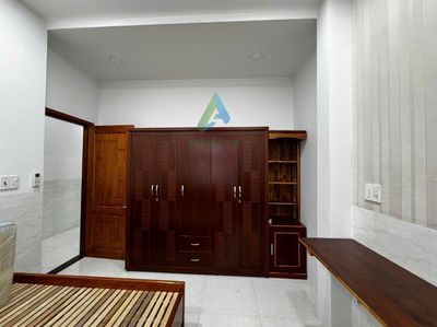Rent · 4 bd · 100 м² · Quận Ngũ Hành Sơn, ул. Đường Đoàn Khuê